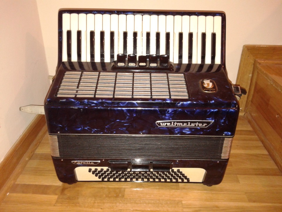 plava harmonika - weltmaister 80 basova